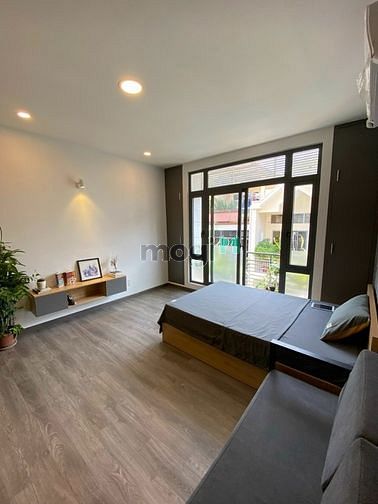 Hình ảnh Phòng studio full nội thất, ban công, máy giặt riêng, gần Phan Đăng Lu