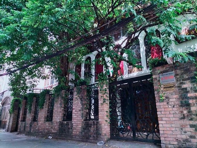 Hình ảnh Cho thuê biệt thự sân vườn Hai Bà Trưng Q1