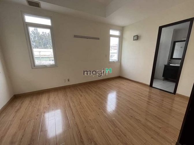 Hình ảnh Nguyên Căn Hẻm VIP Villa Hà Đô, P12 Quận 10