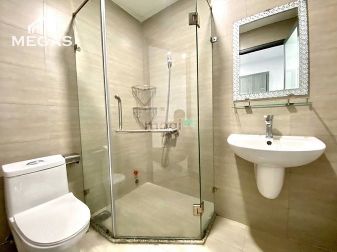 Hình ảnh CĂN HỘ 1phòng ngủ LẠC LONG QUÂN_FULL nội thất_Ban công_bv Thống Nhất