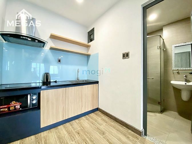 Hình ảnh CĂN HỘ 1phòng ngủ LẠC LONG QUÂN_FULL nội thất_Ban công_bv Thống Nhất