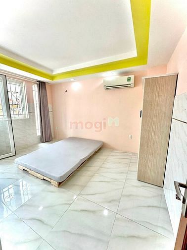 Hình ảnh Trống phòng ban công ngay Vincom Quang Trung