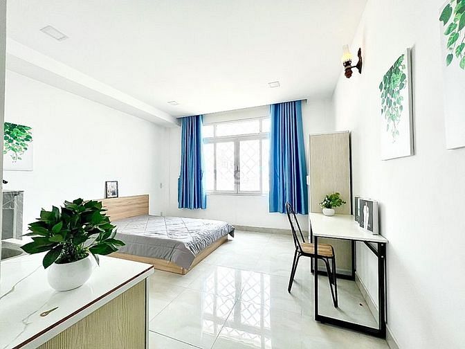 Hình ảnh Studio cửa sổ full nội thất ngay mặt tiền đường Xóm Chiếu Quận 4