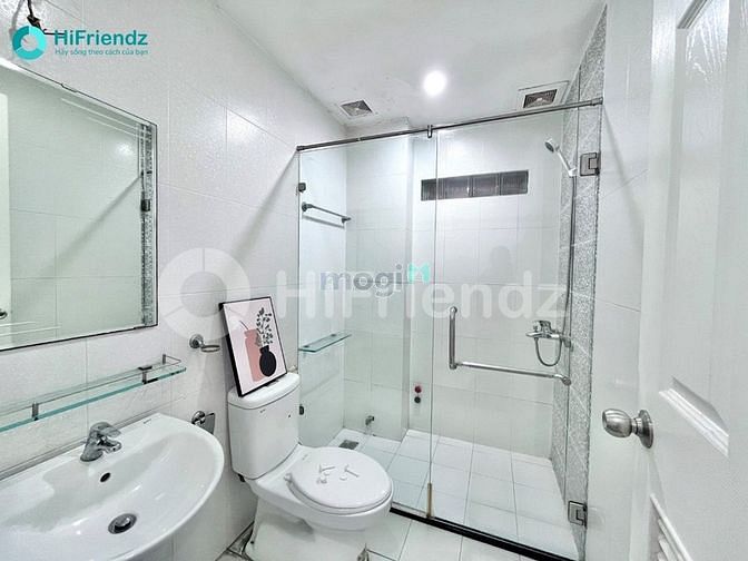 Hình ảnh Khai trương CHDV ban công sát sân bay