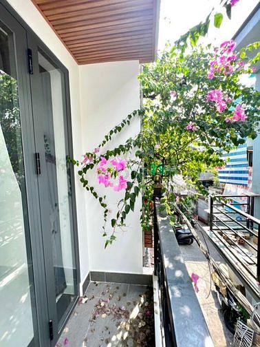 Hình ảnh ⛔⛔ Bán nhà 3 tầng Phan Đình Phùng, 2PN, 3 WC, giếng trời