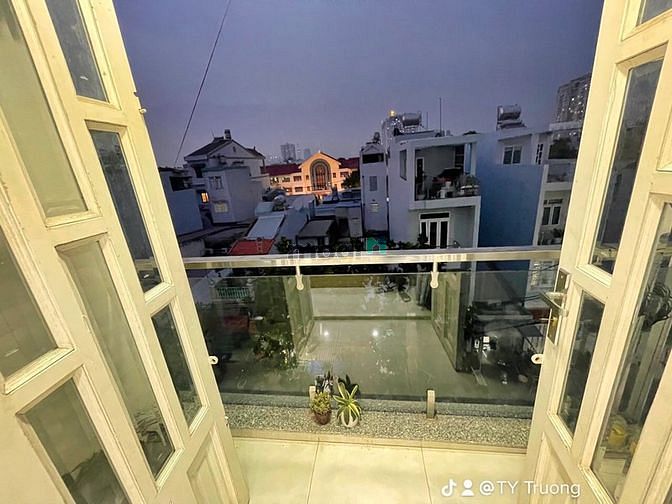 Hình ảnh STUDIO siêu xinh nằm ngay trung tâm quận 7 sát Lotte dành cho hssv