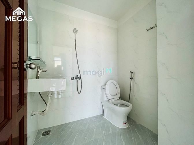Hình ảnh STudio bancol cửa sổ lớn ngay nội khu Lakeview