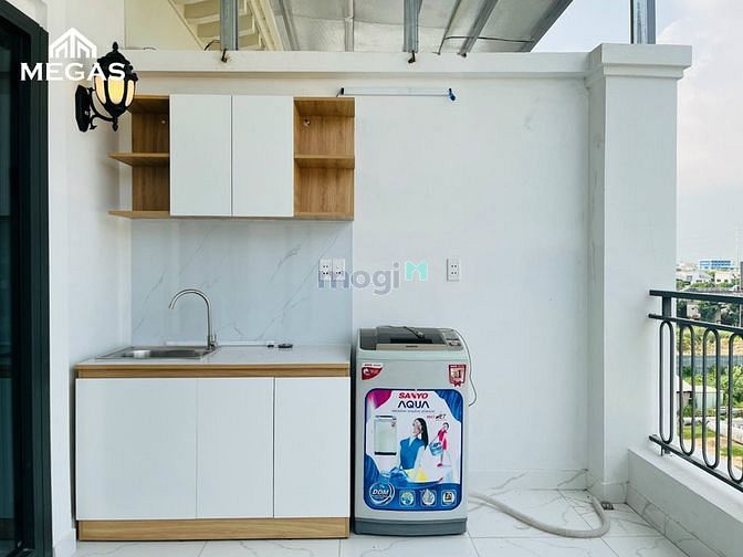Hình ảnh STudio bancol cửa sổ lớn ngay nội khu Lakeview