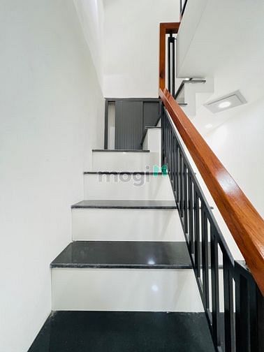 Hình ảnh ✅ Nhà sát chợ Bà Chiểu, 1 Trệt, 2 lầu, 2 phòng ngủ 2 vệ sinh
