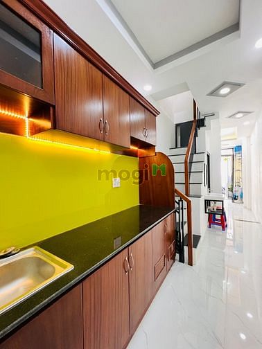 Hình ảnh ✅ Nhà sát chợ Bà Chiểu, 1 Trệt, 2 lầu, 2 phòng ngủ 2 vệ sinh