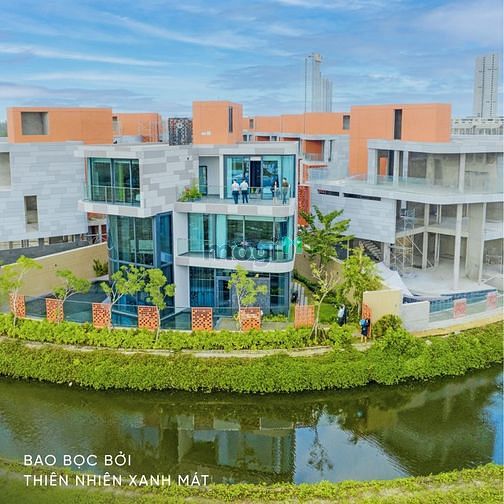 Hình ảnh Hot-Biệt thự ven biển Đà Nẵng đã có sổ hồng giảm giá cực sốc