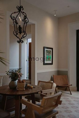 Hình ảnh Cần bán gấp lô đất Đặng Hữu Phổ Thảo Điền Q2 Dt35x30 chỉ 200triệu/m2