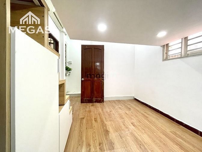 Hình ảnh Phòng Giá Rẻ - Cửa Sổ Thoáng - Full Nội Thất - Mới 100% - Ngay Sân Bay