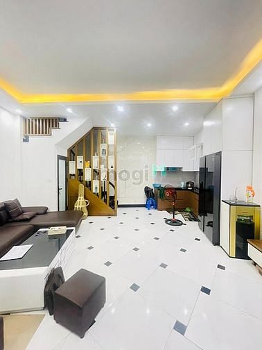 Hình ảnh Bán nhà Cát Linh, 2 mặt ngõ, kinh doanh 10m ra phố, 45m2 5T giá 5.5 tỷ