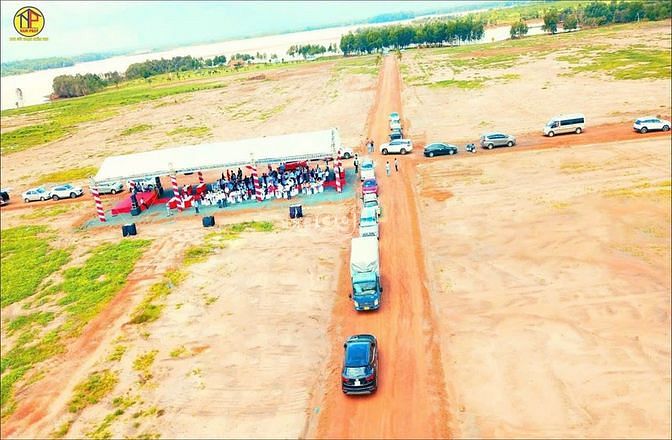 Hình ảnh cần bán 1000m2 view hồ nghỉ dưỡng giá hơn 200tr