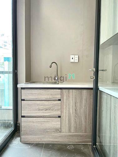 Hình ảnh Mb6623 nạp rút nhanh chóng 1PN full nội thất cửa sổ Nguyễn Tri Phương Q5