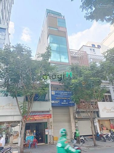 Hình ảnh Cho thuê tòa nhà 122 Lê Thị Hồng Gấm, Q1