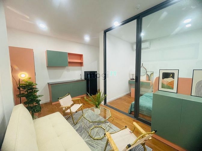 Hình ảnh Mb6623 nạp rút nhanh chóng Studio full nội thất có tủ lạnh có sofa ở Tân Quy