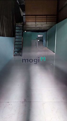 Hình ảnh Nhà MT cấp 4 trống suốt có gác  4*18 khu tên lửa