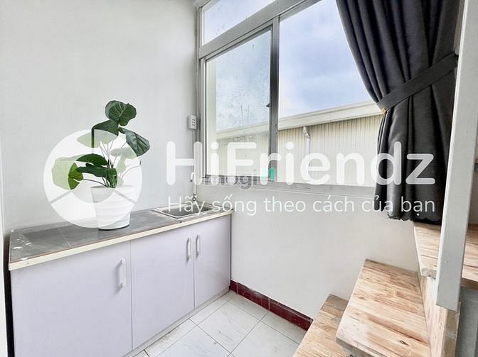 Hình ảnh Căn Hộ Mini Gác Lững Bancol Cửa sổ Lớn Full Nội Thất Gần Sân Bay