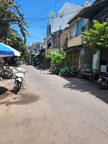 Hình ảnh Bán nhà mặt tiền hoàng hoa thám, p lê hồng phong, quy nhơn, 64m2 , 1