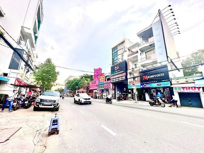 Hình ảnh Cho thuê lô đất 260m2 ngay siêu thị Coopmart, ngã 3 máy cưa giá rẻ