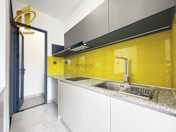 Hình ảnh Studio ban công 50m2 full NT _ Tôn Thất Thuyết _ Bến Vân Đồn Quận 4