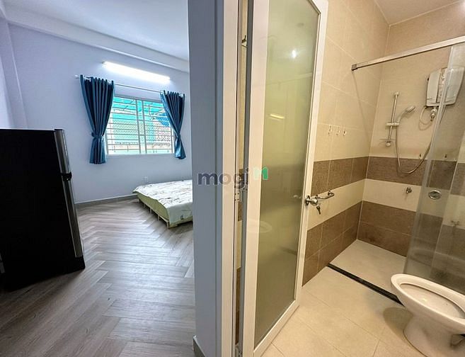 Hình ảnh Studio có cửa sổ thoáng. FULL NỘI THẤT MỚI