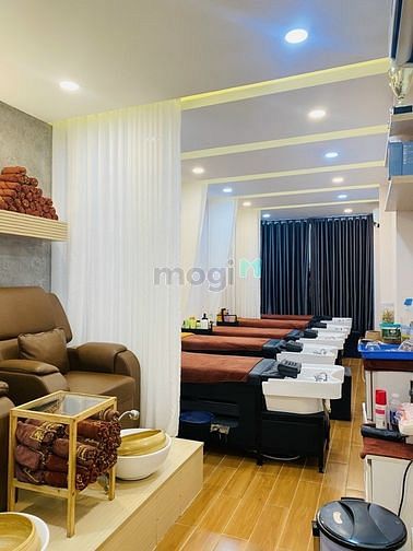 Hình ảnh Cho thuê nhà 27b Giải Phóng, P4, Tân Bình