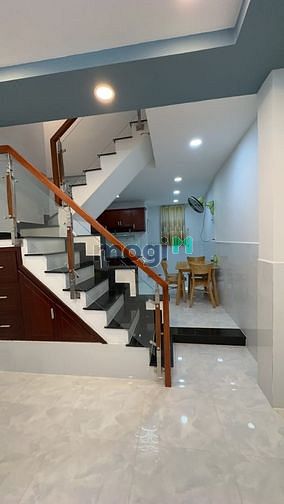 Hình ảnh Vỡ nợ bán nhà 1T1L,69m2/1tỷ100tr, đ.nguyễn cửu văn BT, gần ĐBP, SHR.