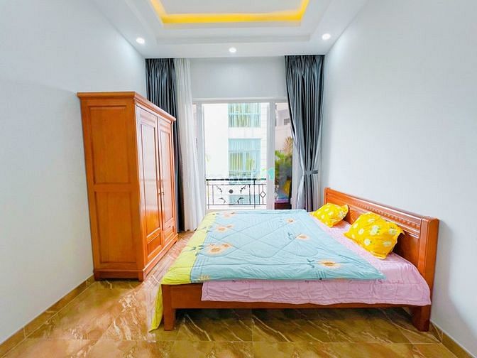 Hình ảnh Mb6623 nạp rút nhanh chóng Ban Công mới khai trương mặt tiền Q3_Thang máy