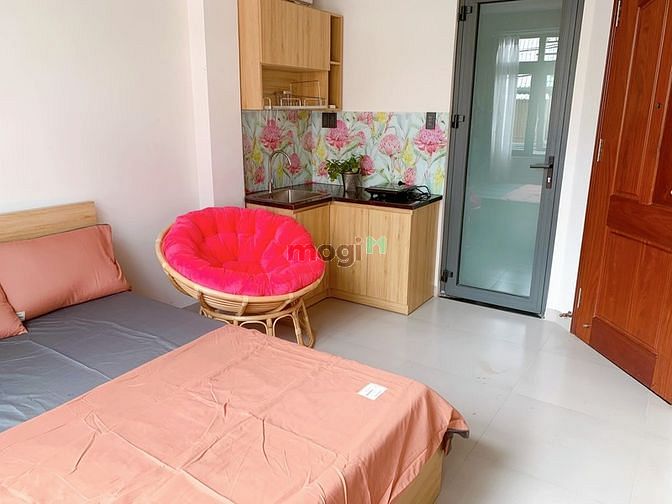 Hình ảnh Studio 35m2 full NT cửa sổ lớn ngay mặt tiền Bến Vân Đồn Quận 4
