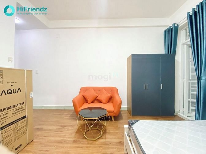 Hình ảnh 1 phòng ngủ - studio full nội thất ban công ngay cầu Sài Gòn