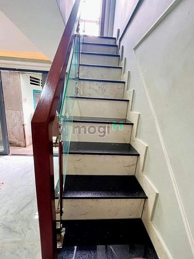 Hình ảnh Mua đất bán đoạn 53m² giá 1 tỷ 770