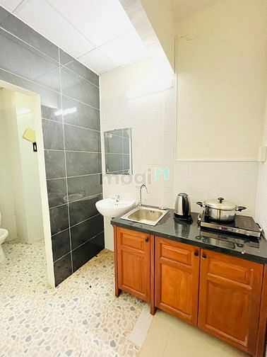 Hình ảnh Phòng Full Nội Thất Ngay đường Nguyễn Chí Thanh - Quận 5
