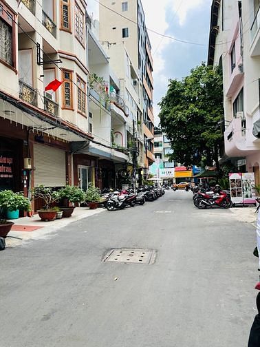 Hình ảnh Cho thuê nhà hẻm xe tải 250/2A Bàu Cát, P.11, Tân Bình
