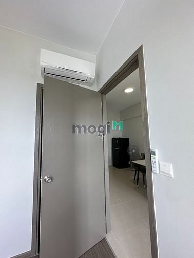 Hình ảnh Cho thuê 2PN 2WC, Có Máy Lạnh, Nội Thất, Chỉ 6 Triệu, CC West Gate