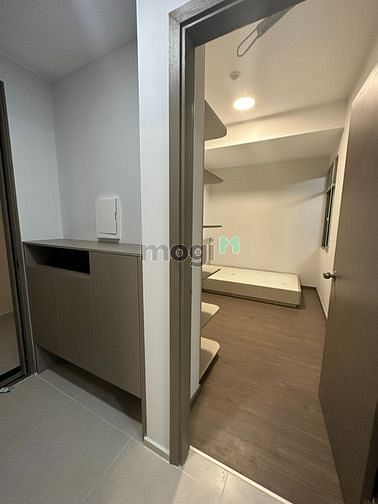 Hình ảnh West Gate cho thuê 64m2( 2PN+ 2WC+ Sân Vườn+Nội Thất) 6 TR, bao Phí QL