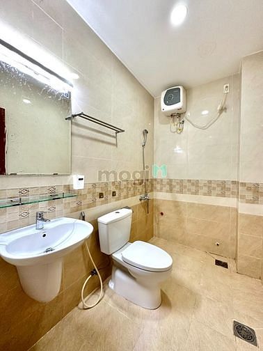 Hình ảnh 🏫 Căn Hộ Dịch Vụ Sát Vạn Hạnh Mall Ngay Đường 3/2 Rộng 35M2