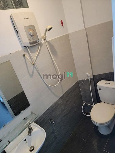Hình ảnh Mb6623 nạp rút nhanh chóng Full Nội Thất có ban công Cô bắc Quận 1