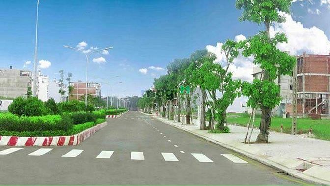 Hình ảnh Mình bán lô đất mặt tiền KD - 300m2 - sổ hồng full thổ cư - dân đông