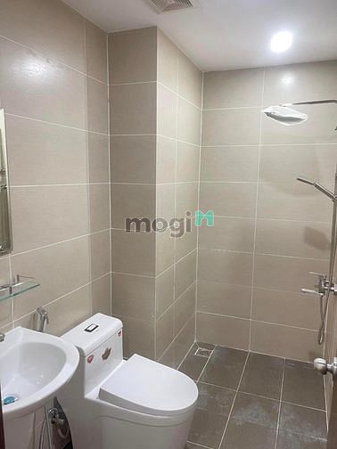 Hình ảnh CH Western Capital, DT 67m2, 2PN, NT cơ bản, giá 9tr/tháng.