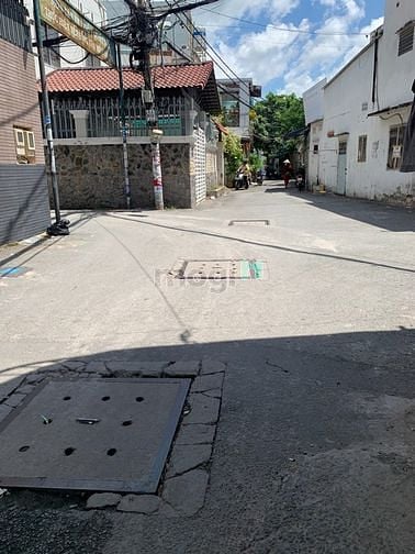Hình ảnh Nhỉnh 5 Tỷ Có Đất Rộng 80m2- Hẻm Ô Tô Quang Trung P8 Gò Vấp