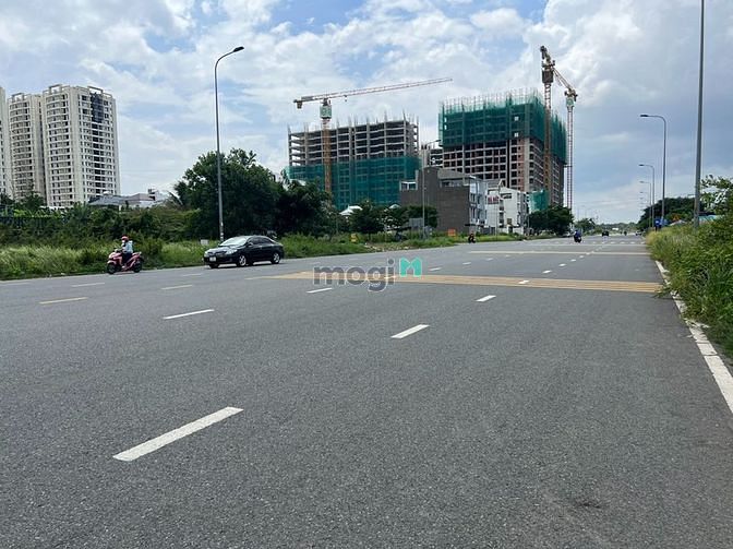 Hình ảnh Bán đất đường 40m Trương Văn Bang Thạnh Mỹ Lợi Quận 2 - 300m2 giá rẻ