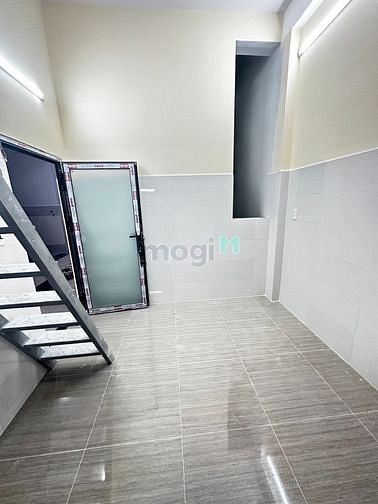 Hình ảnh 𝓚𝓱𝓪𝓲 𝓽𝓻ươ𝓷𝓰 100 𝓟𝓱ò𝓷𝓰 𝓶ớ𝓲 𝔁â𝔂. Tân sv vlh VS iuh