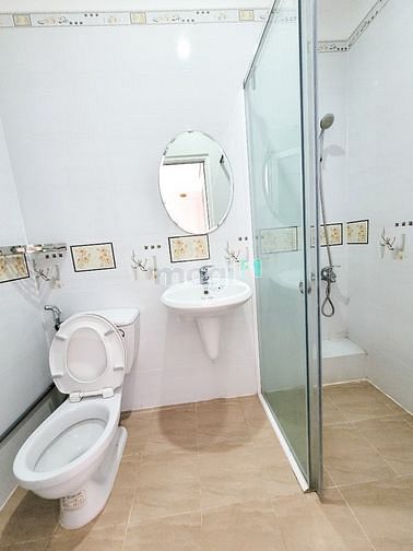 Hình ảnh CHDV full nt new 100% có bancol siêu đẹp ngay ngã tư Hoàng Văn Thụ