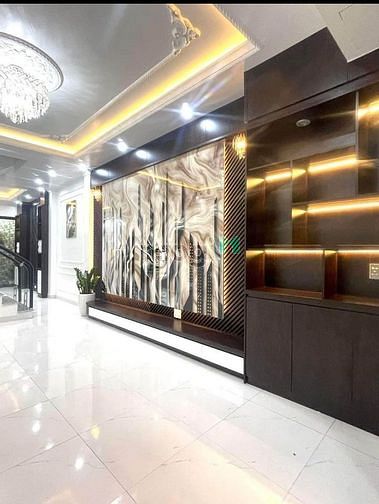 Hình ảnh Nhà đẹp giá mền đường Tôn Thất Thuyết Q.4 giá bán chỉ 2,270tỷ