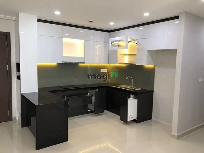 Hình ảnh CH Botanica Premier, DT 100m2, 3PN, NT cơ bản, giá 19tr/tháng.