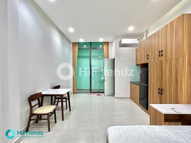 Hình ảnh Gần Đại Học Văn Hiến BanCol Hoặc Cửa Sổ Full Nội Thất Mới 100%