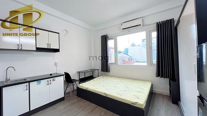 Hình ảnh Studio 40m2 full nội thất cửa sổ lớn nằm ngay trung tâm Quận 1